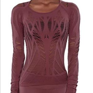 Alo Yoga ‘Wanderer’ Long Sleeve top
